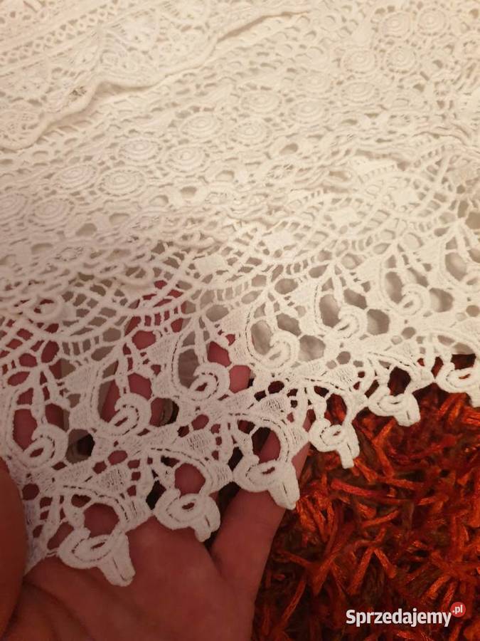 Białe koronkowe spodenki M L