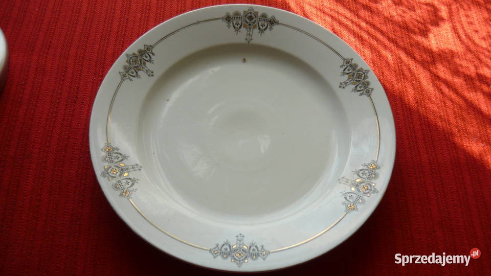 Talerz wiszący z ornamentami Porcelana i szkło śląskie Myszków