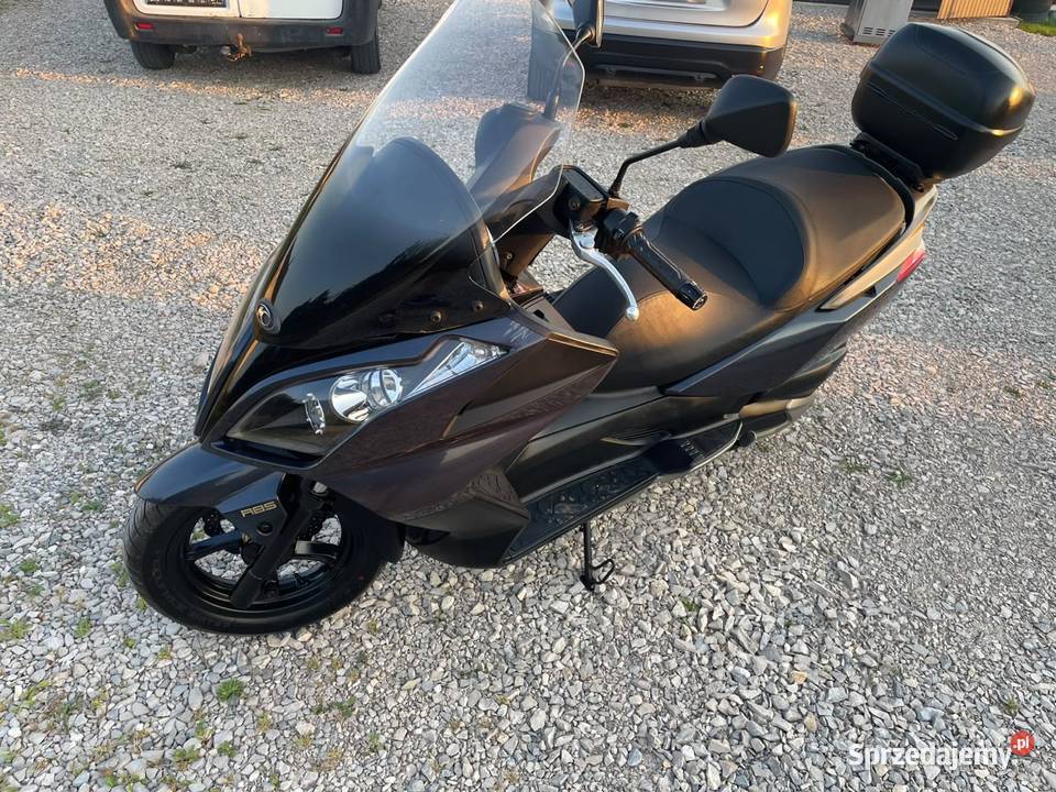 Kymco Downtown 300