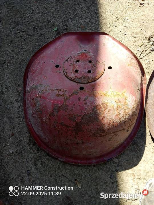 Siedziska metalowe rolnicze PRL loft hooker Słupie