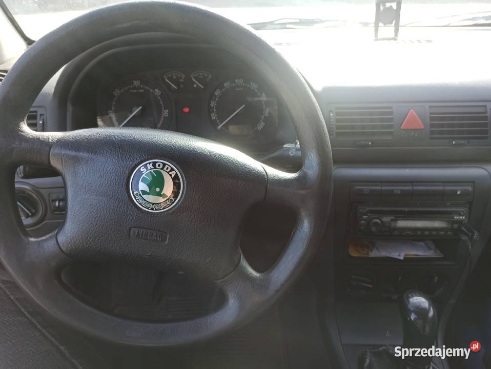 koda octavia 19 tdi nieuszkodzony łódzkie Piotrków Trybunalski
