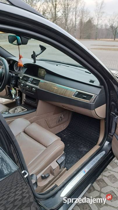 BMW E61 525XI 25 BENZYNA GAZ 218 MPAKIET XDRIVE Łódź