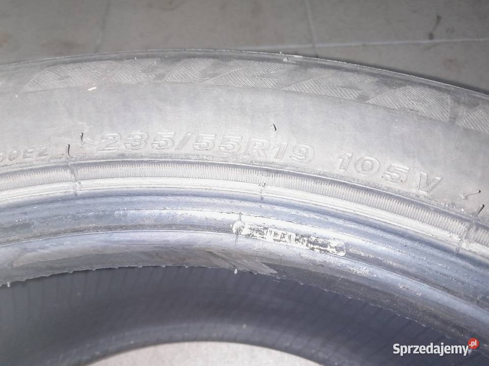 4 opony zimowe bridgestone blizzak lx 80 2355519 Samochodowe Sieradz