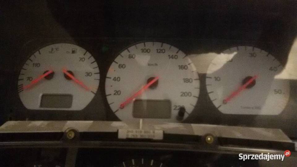 LICZNIK VW PASSAT B4 19TDI