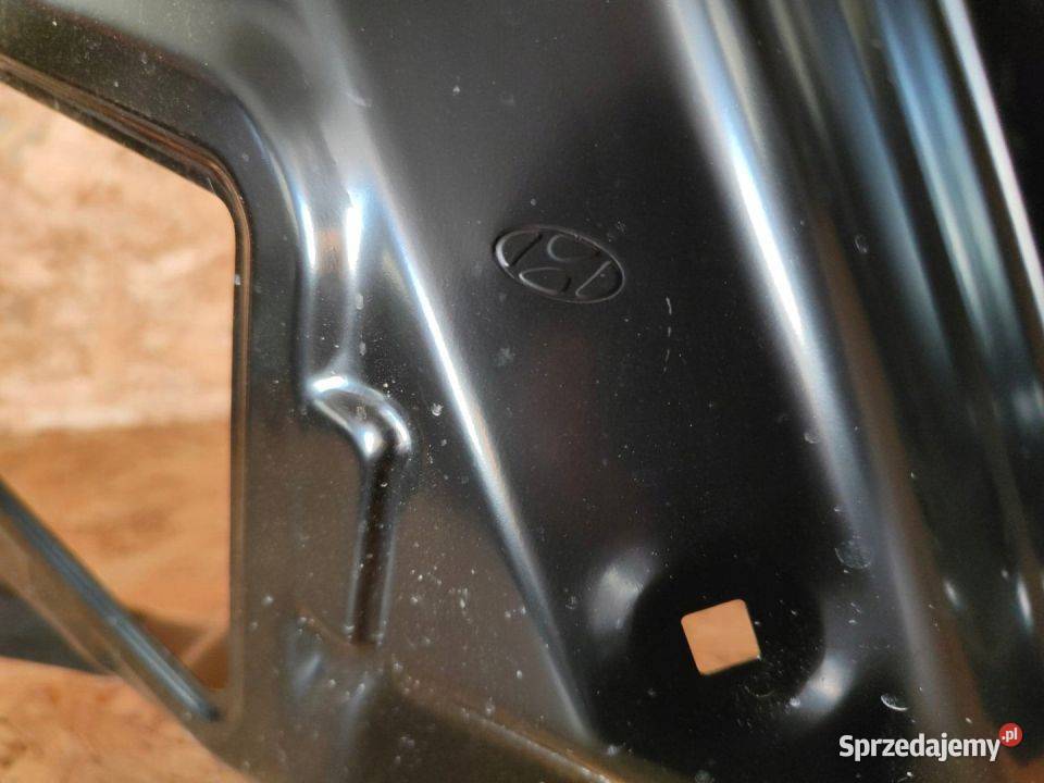 Błotnik Tylny Prawy Hyundai i30 III PD osobowe Błotniki Części samochodowe wielkopolskie