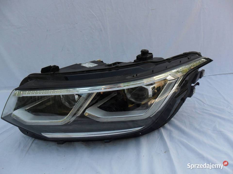 REFLEKTOR PRZÓD STRONA LEWA VOLKSWAGEN TIGUAN osobowe Nowy Tomyśl