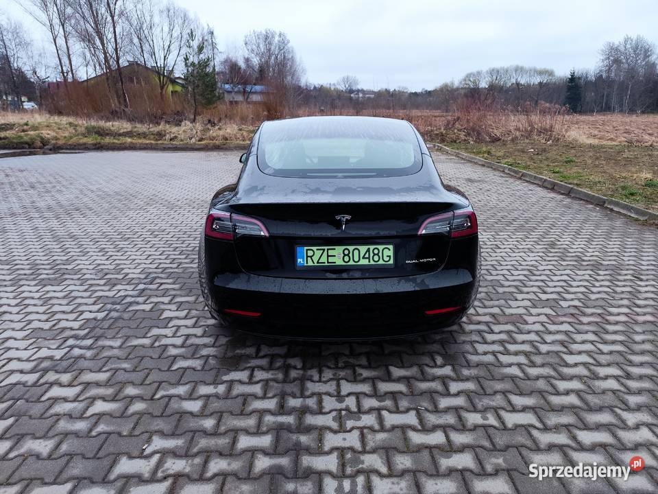 Tesla Model 3 Long Range AWD lifcie model 2021 Mogielnica sprzedam