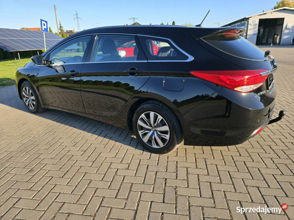 Hyundai i40 16Benzyna SerwisLedyKlimatr 2 isofix Kutno