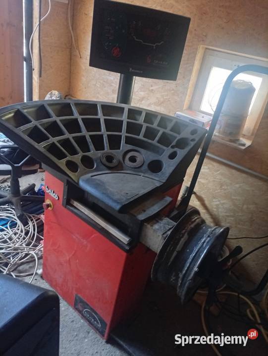 Sprzedam montażownice i wyważarke Dębica sprzedam