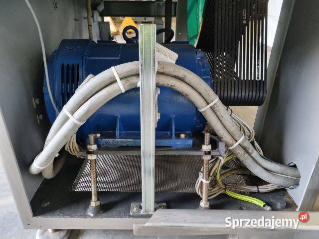 Wilk kątowy LASKA WWR 200G z załadunkiem Niedźwiedź