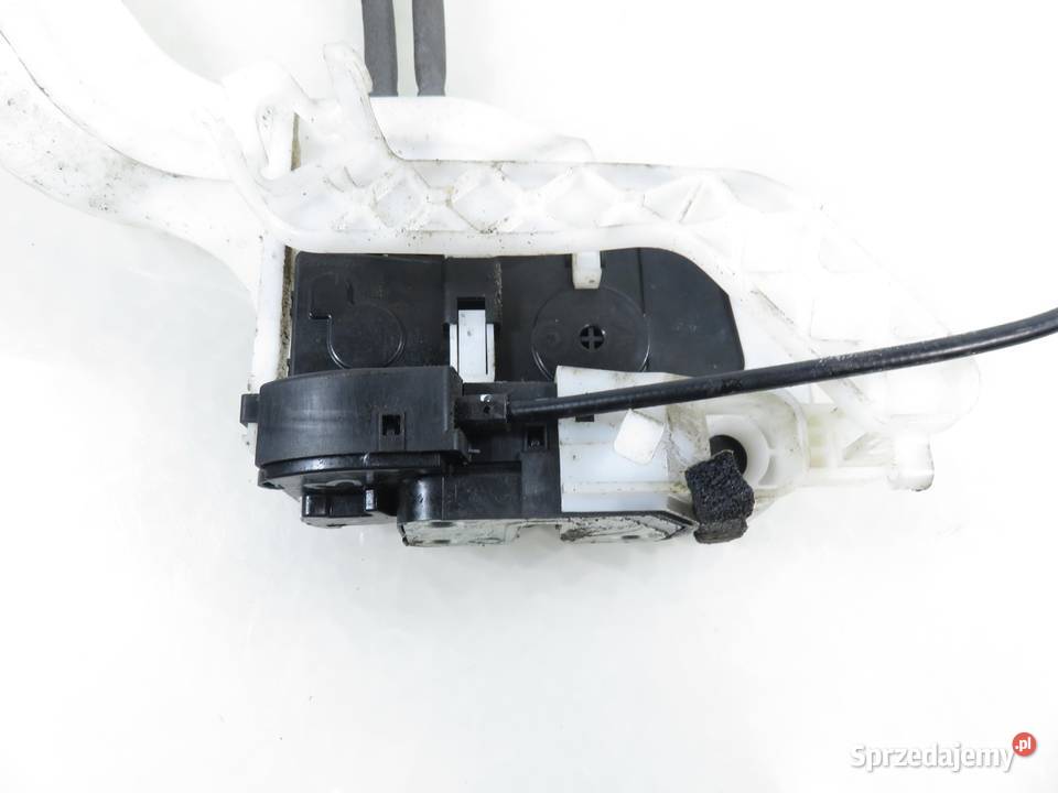 ZAMEK LEWY TYLNY HYUNDAI ix35 814102Y010 małopolskie