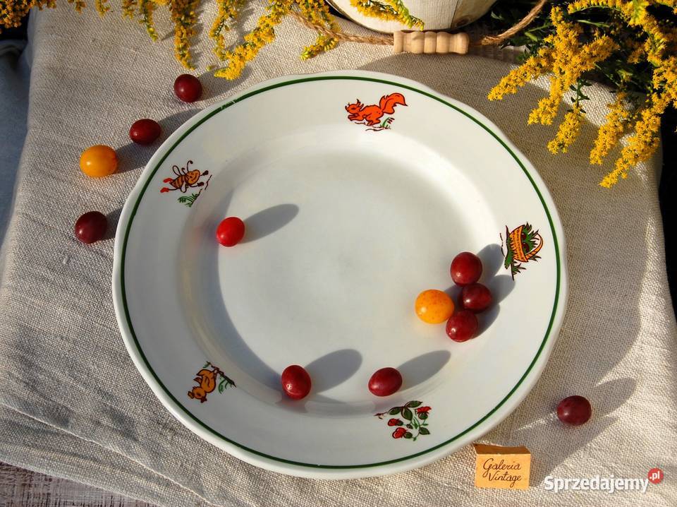 Duży stary talerz bajkowy patera vintage biały Lublin