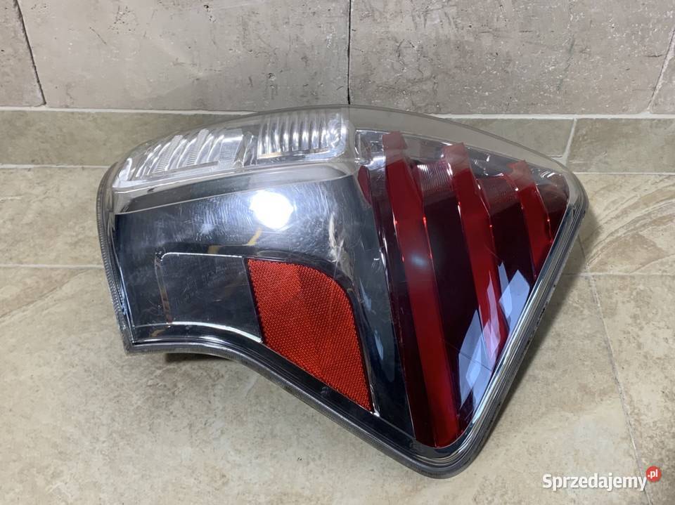 Lampa tylna prawa Toyota Prius Plus LIFT Europa Barwałd Dolny