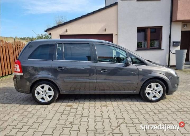 Opel Zafira 17 CDTI 2014r 7osobowa
