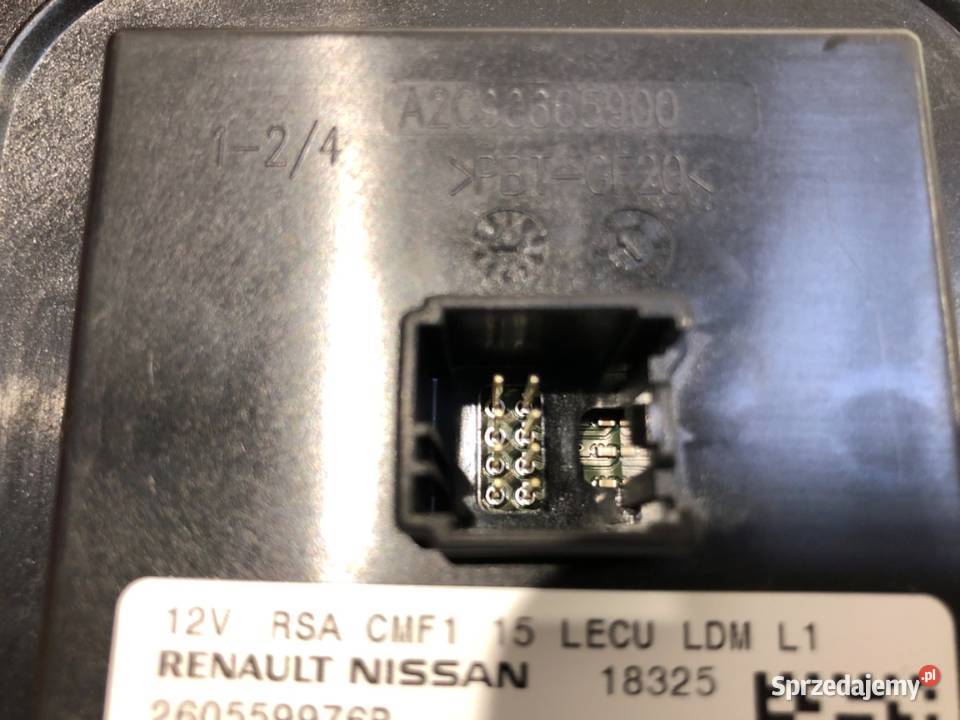 PRZETWORNICA XENON RENAULT MEGANE IV 260559976R osobowe