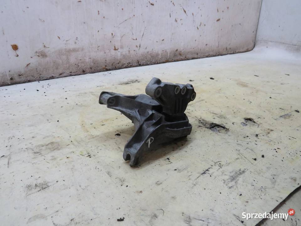 ŁAPA PODUSZKA SILNIKA PRAWA PEUGEOT 308 T9 16 osobowe