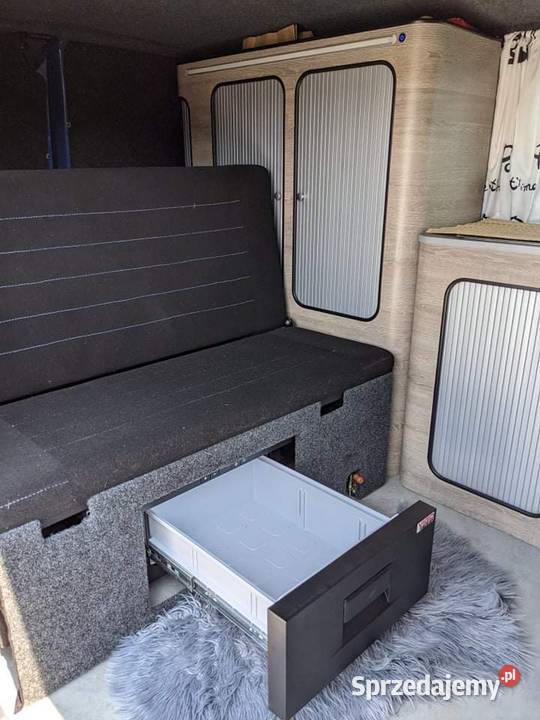 Kampervan Opel Vivaro 2013 Poznań sprzedam