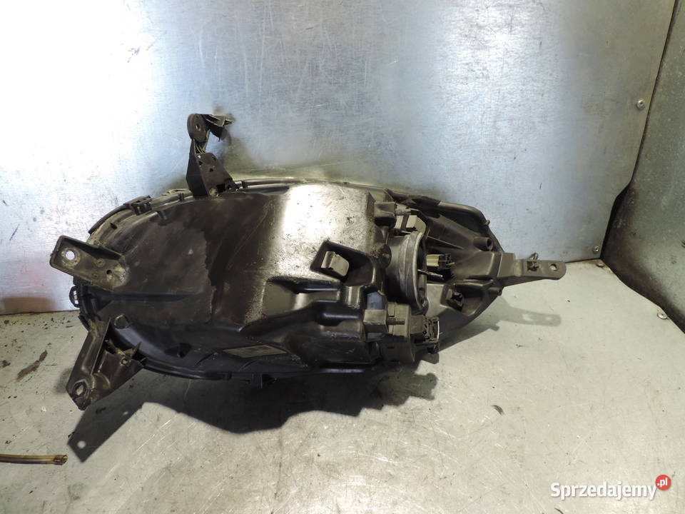 LAMPA PRAWY PRZÓD NISSAN MICRA K12 prawe Motoryzacja