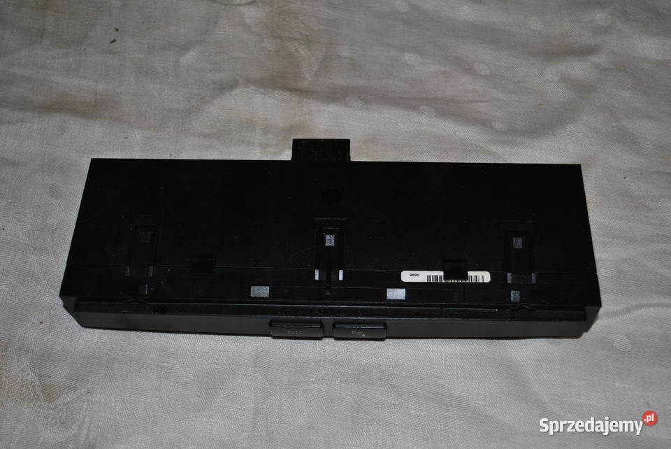 Panel przełączników wyposażenia BMW E60 E61 osobowe Poręba