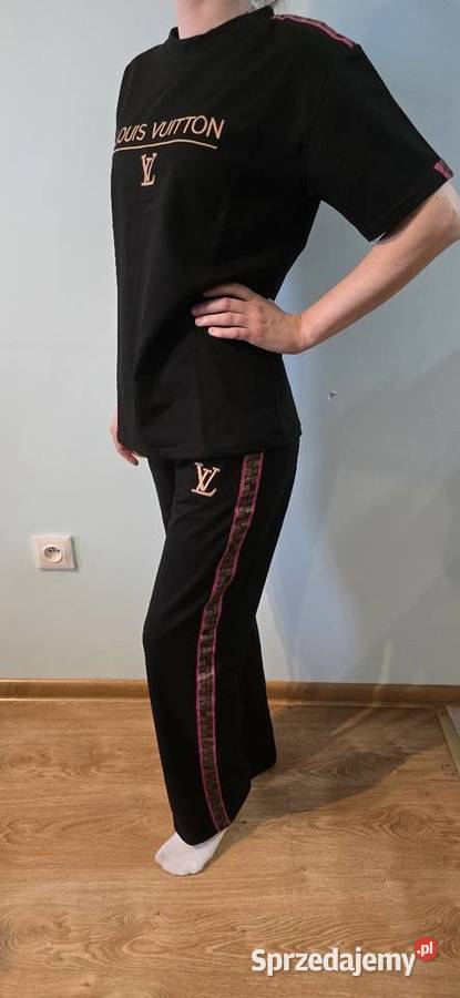 Wypredaz stylowy damski dres SML XL z Turcji Świebodzin