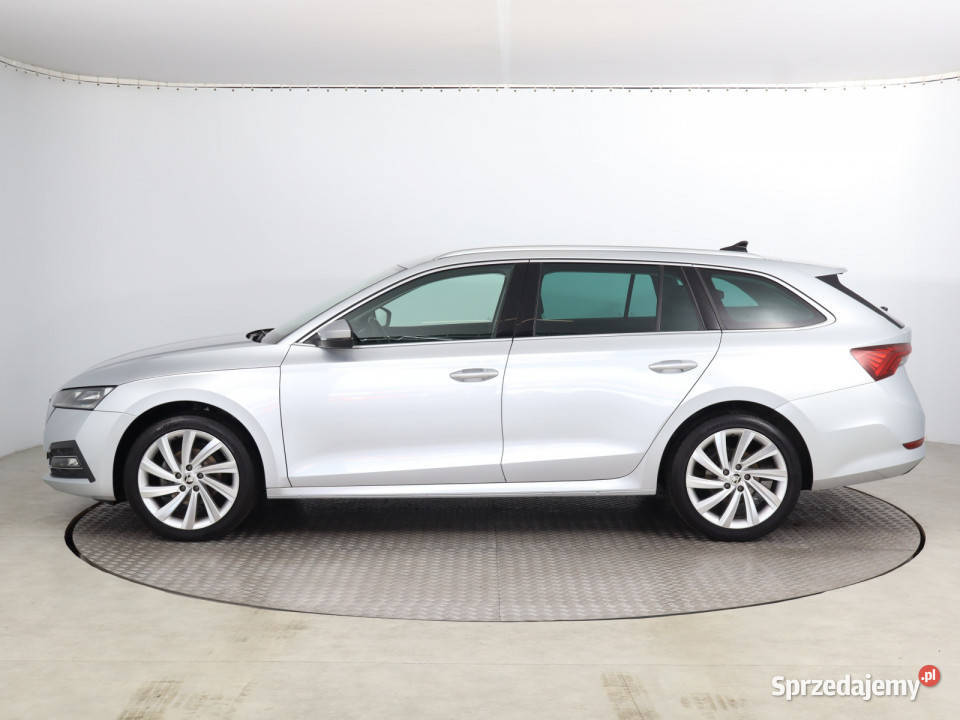 Skoda Octavia 15 TSI pełny VAT