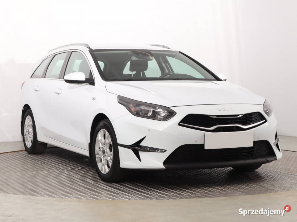 Kia Ceed 15 TGDI gniazdo USB Katowice