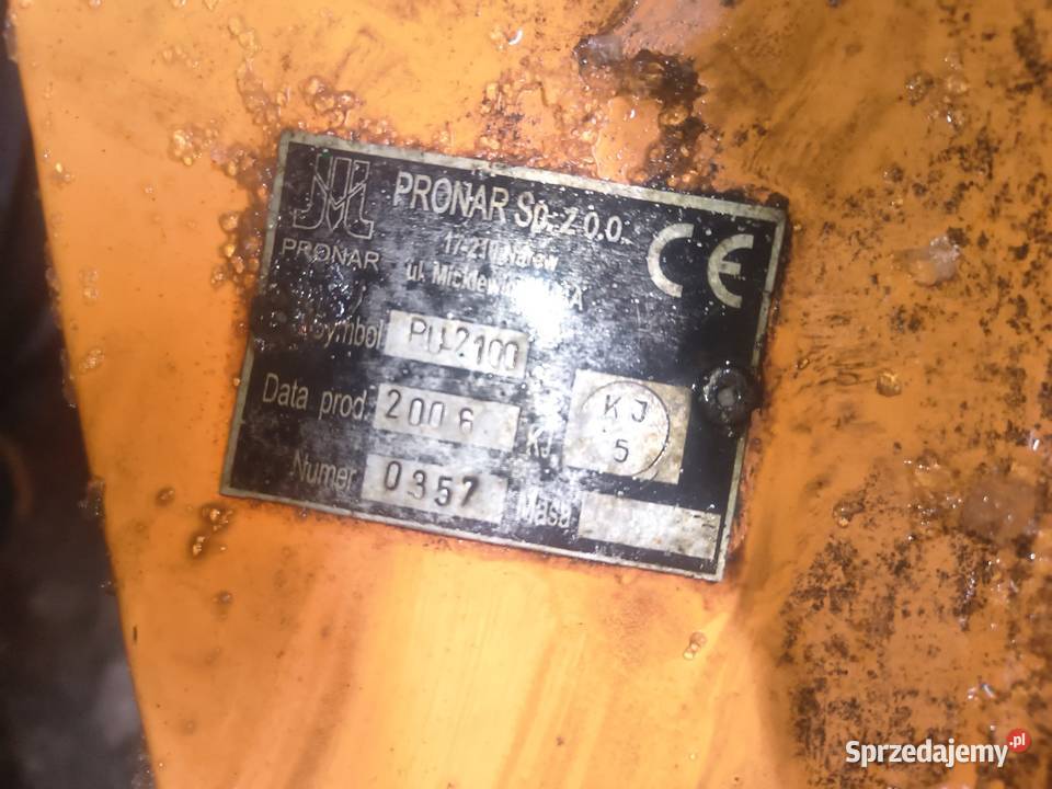 Pług do śniegu odśniżania strzałka Pronar PU 210 Warka