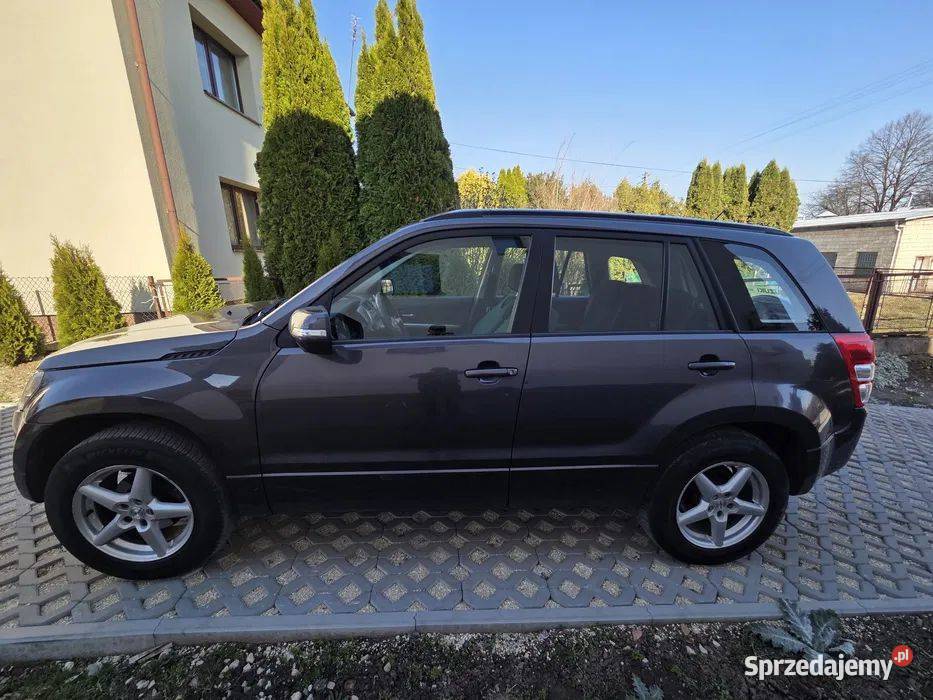 Suzuki Grand Vitara 20 benzyna 20092010 salon sprzedam