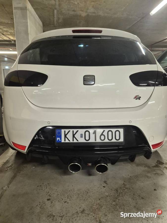 Seta Leon 2 18 fr 2012 benzyna Kraków