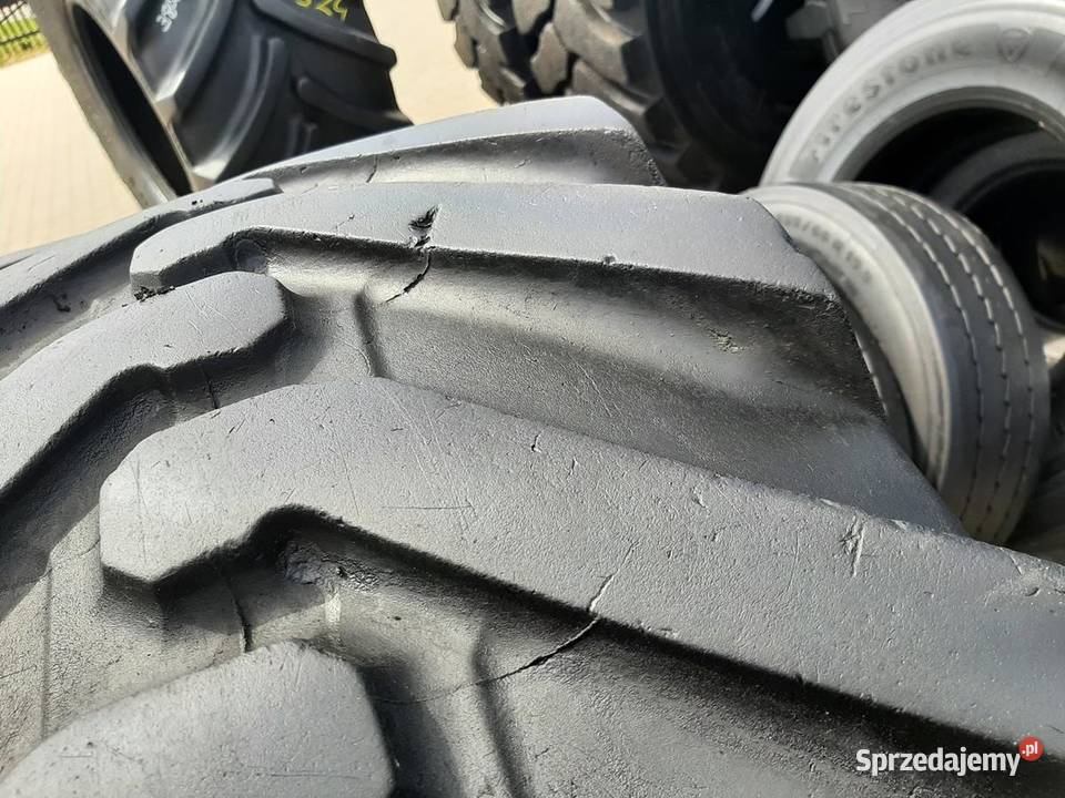 Opona używana rolnicza 2826 28R26 BKT TR390 1000