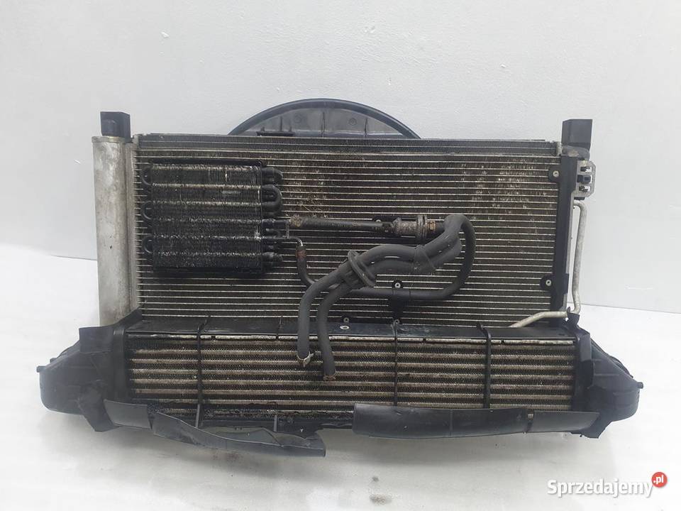 PAS PRZEDNI CHŁODNICE MERCEDES W203