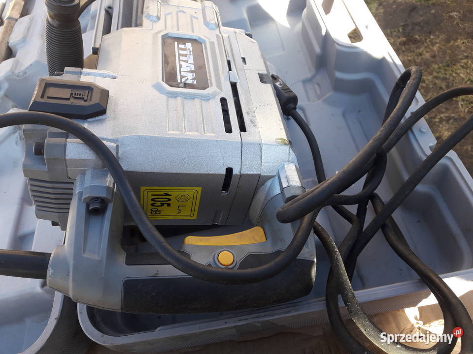 Młot wyburzeniowy TITAN TTB811DRH 1700W 50 J Miłosław