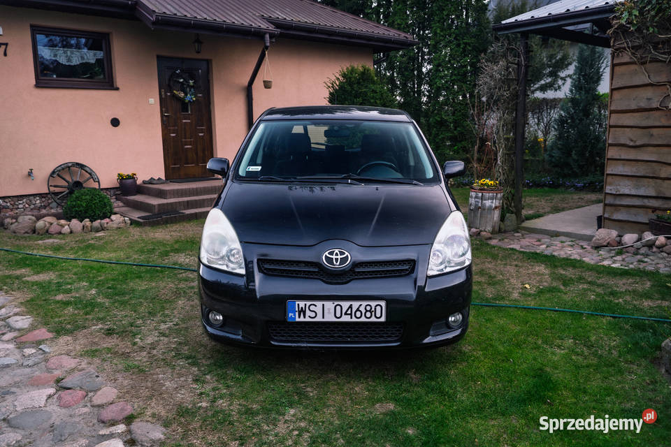 Toyota Verso Warszawa