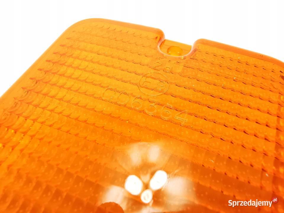 KLOSZ LAMPY TYŁ SUZUKI JIMNY 1981 NOWY sprzedam