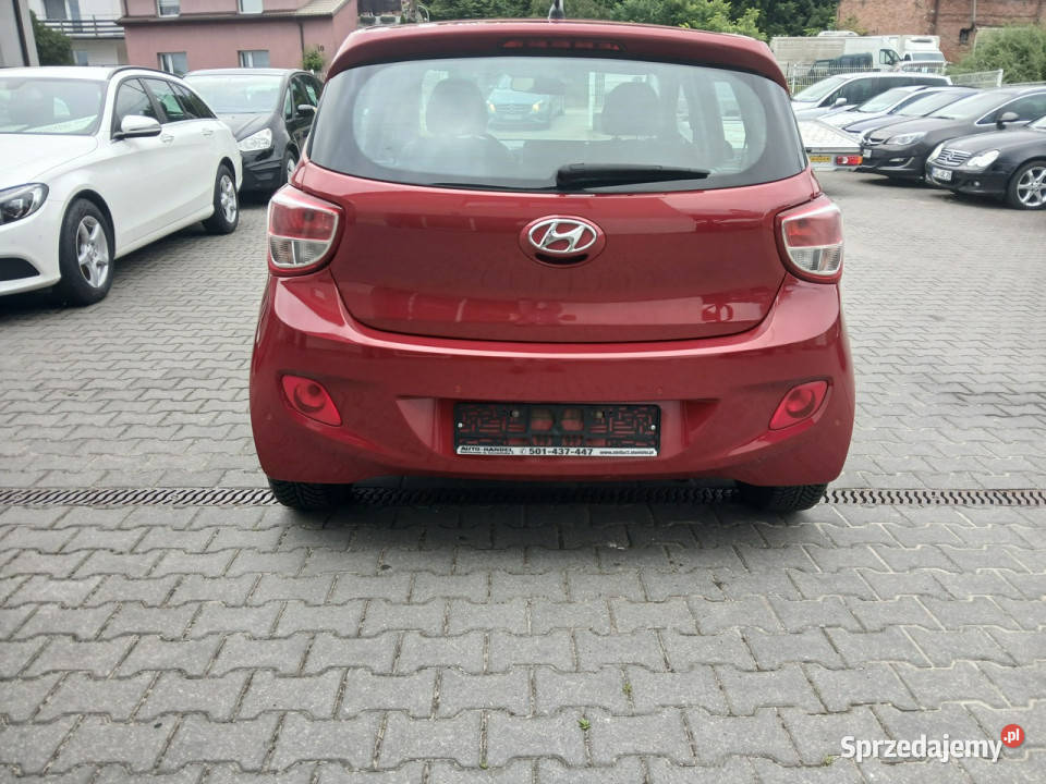 Hyundai i10 13i AUTOMAT półskóry alufelgi navi serwisowany w ASO Gryfino