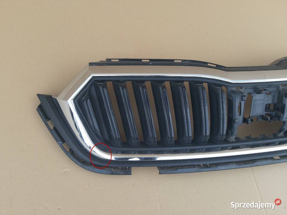 SKODA OCTAVIA IV GRILL ATRAPA CHŁODNICY Trzciel