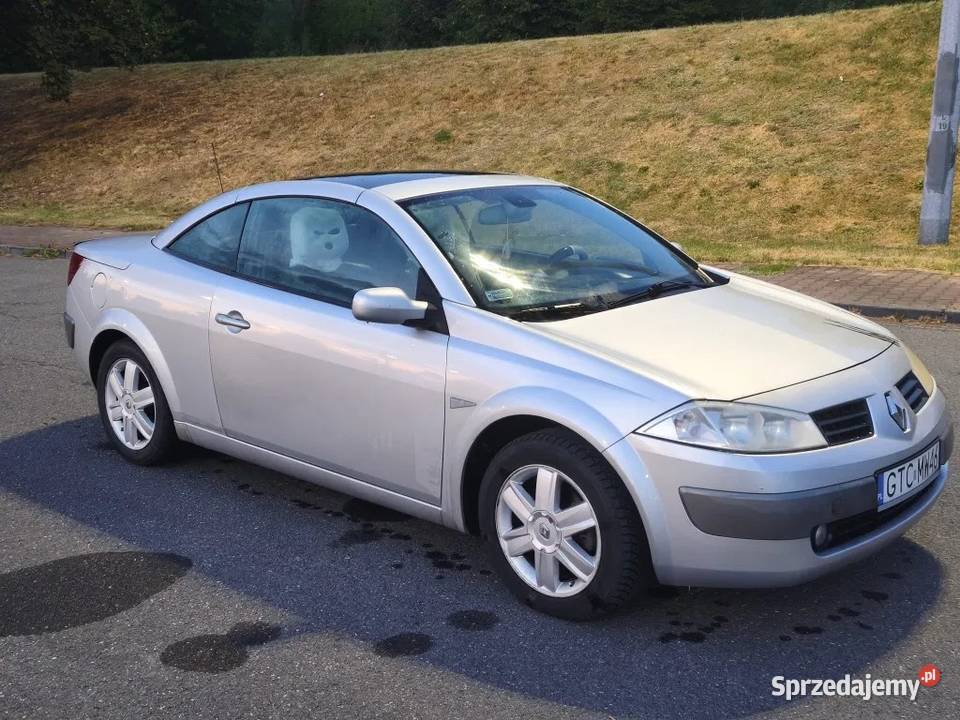 Renault Megane Kabriolet 16 benzyna 2005R Rok produkcji 2005
