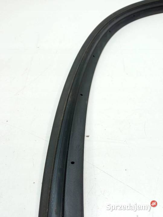 USZCZELKA DRZWI LEWY PRZÓD NX4 Hyundai Tucson IV Części samochodowe