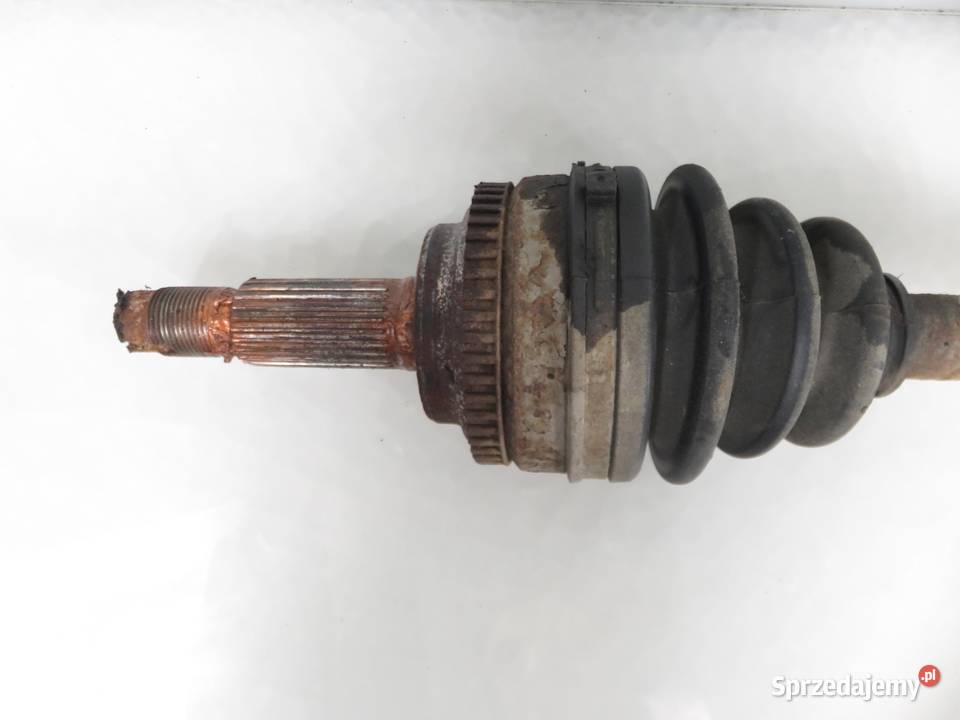 PÓŁOŚ PRAWA TOYOTA COROLLA Verso E12 18 VVTi osobowe