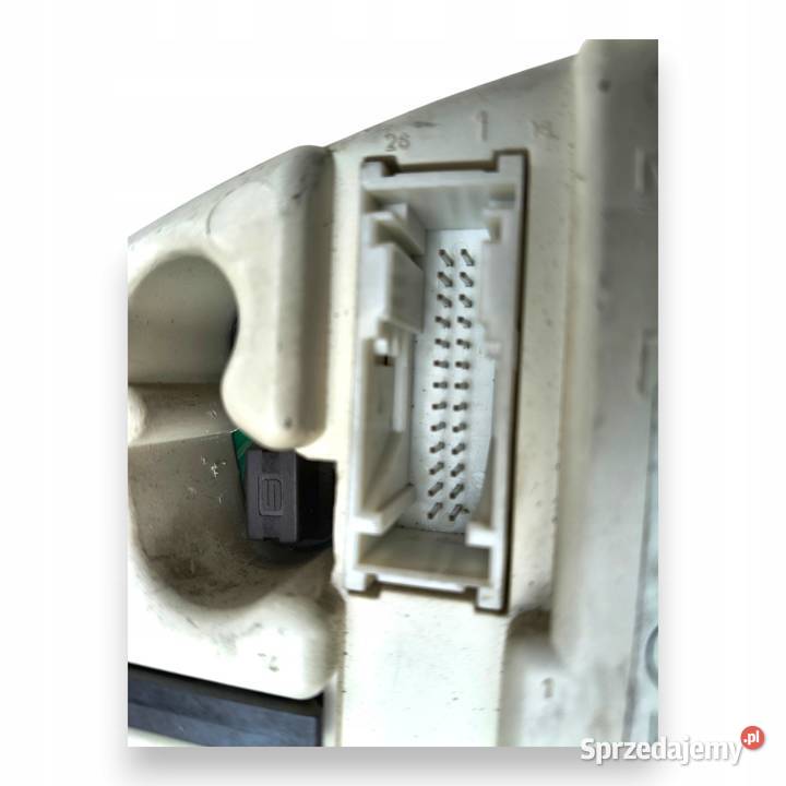 LICZNIK ZEGARY 8357756 BMW E36 16 18 B Benzyna Chełm