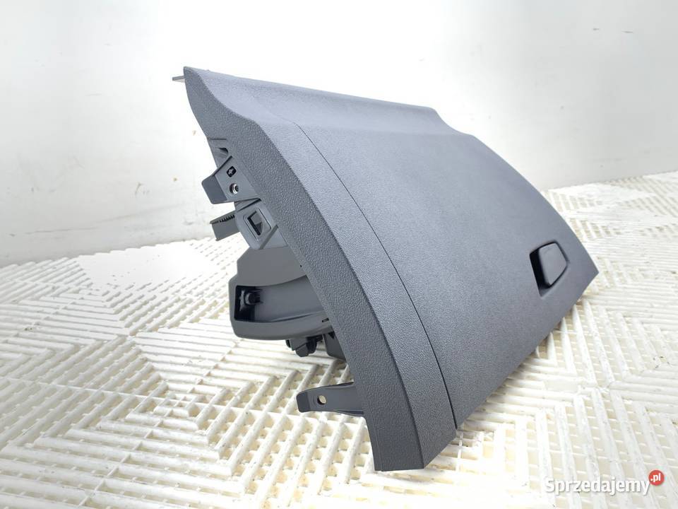 SCHOWEK PASAŻERA SKODA OCTAVIA IV Kombi