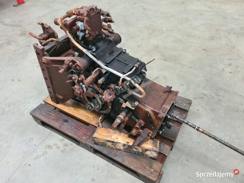 Tylny most Holland T455 84225997 Byków