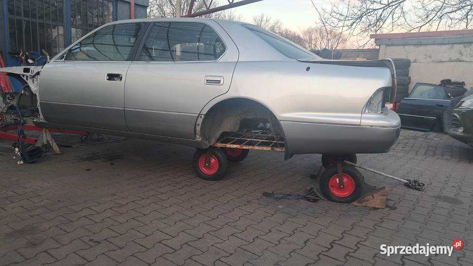 Ćwiartka błotnik lewy tył Lexus LS400 UCF21 9800 Rok produkcji 1999 Częstochowa