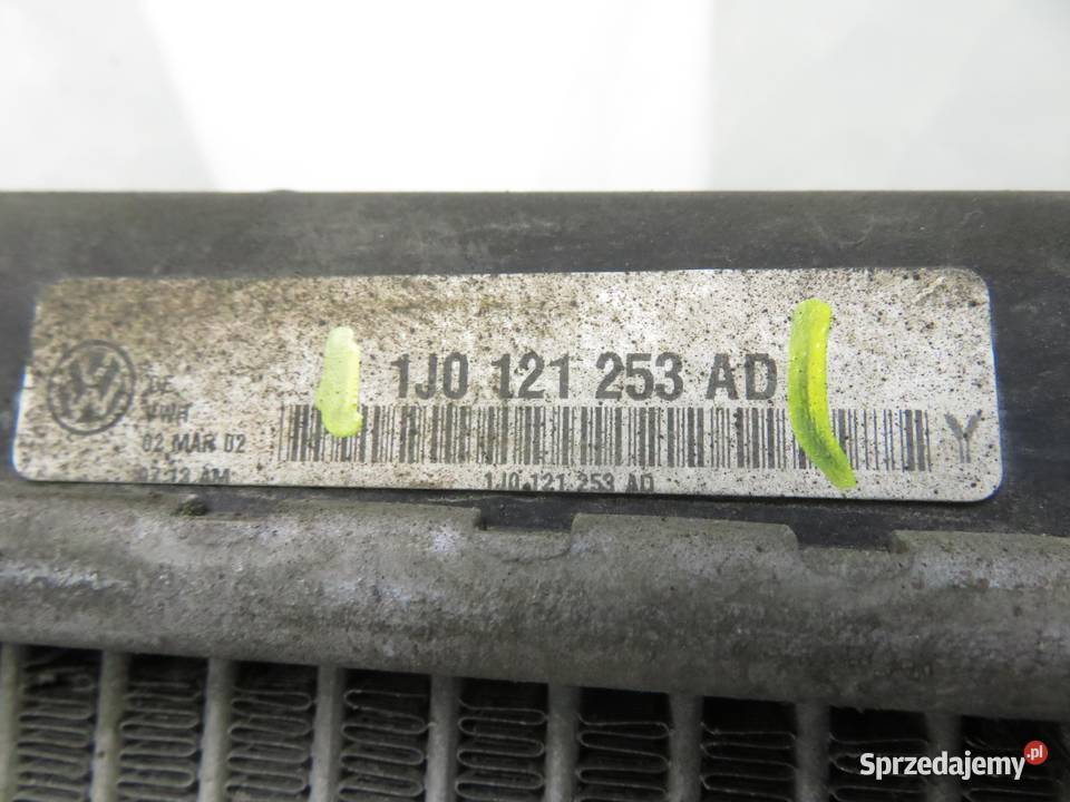 CHŁODNICA WODY AUDI A3 8L 18 T 1J0121253AD sprzedam