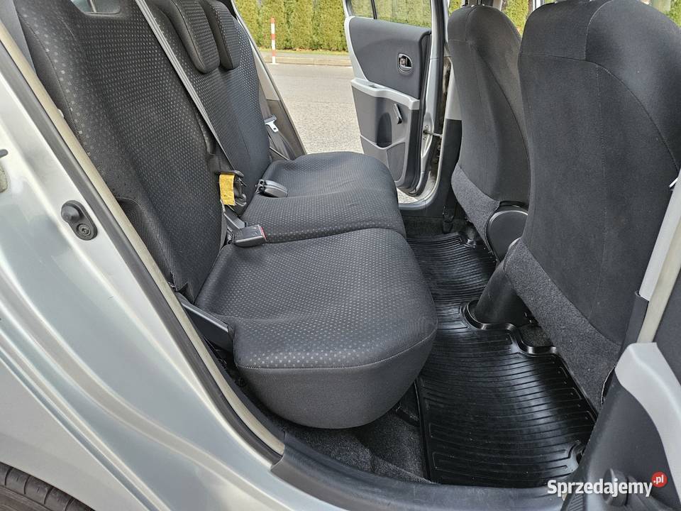Toyota Yaris 2010 133 100 6 biegów salon Polska isofix Rzeszów