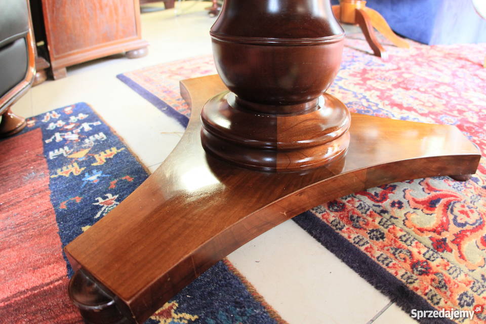 Stolik kawowy piękny i solidny Stoły, krzesła, biurka Pszczyna sprzedam
