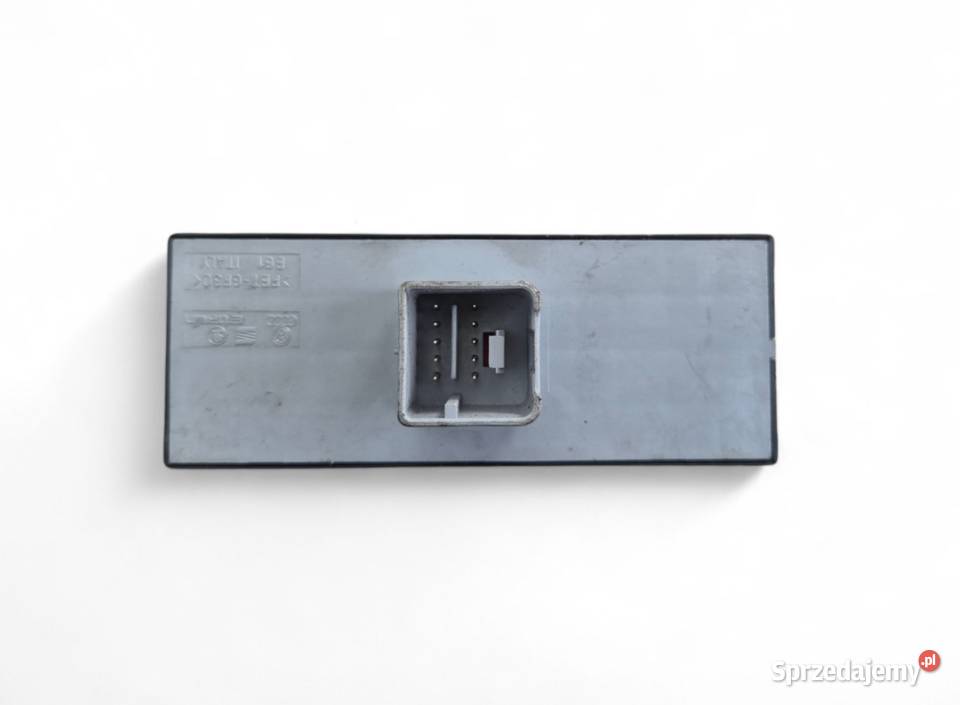 PRZEŁĄCZNIK SZYB SZYBY ALTEA GOLF V PASSAT B6 osobowe