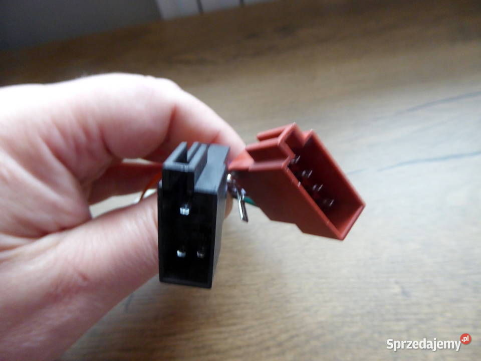 Kostki przejsciowki do podlaczenia radia Ełk