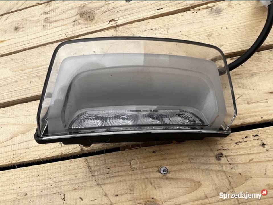 Lampa tył Husqvarna Svartpilen 125 Ostrzeszów sprzedam
