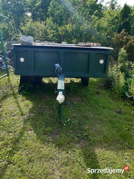 Przyczepa jednoosiowa rolnicza